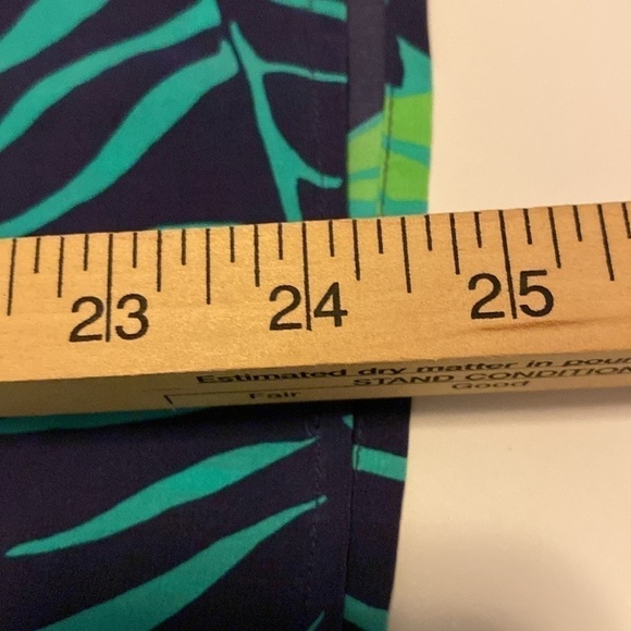 Lilly Pulitzer under the palms Elsa blouse size xs - Picture 5 of 8